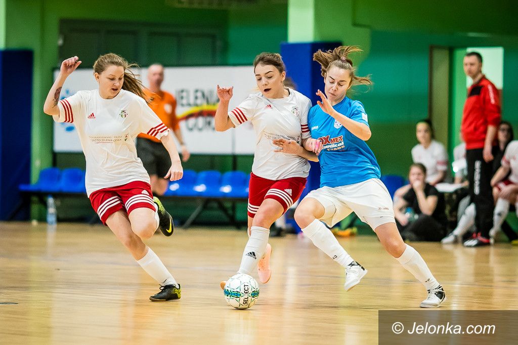 Jelenia Góra: Pucharowe zmagania piłkarek nożnych