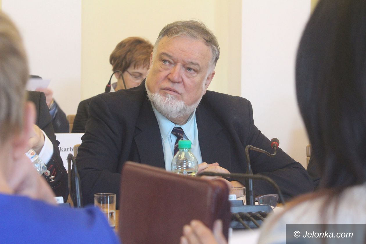 Jelenia Góra: Radni o swoich dietach