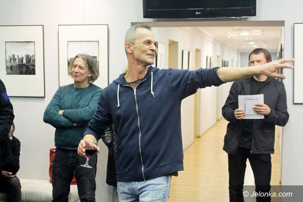 Jelenia Góra: Nowy Jork w Galerii Korytarz