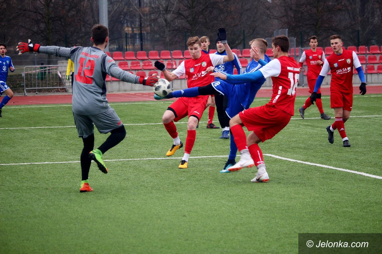 Legnica: Pewne zwycięstwo w Legnicy