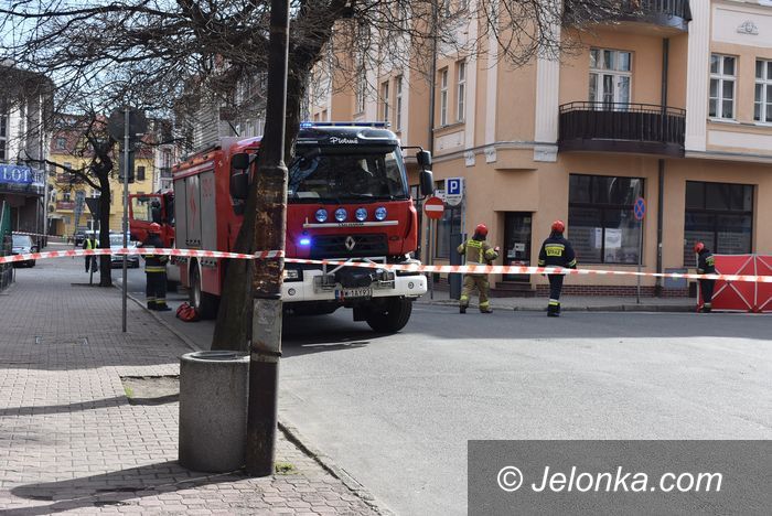 Jelenia Góra: Alarm na Pocztowej