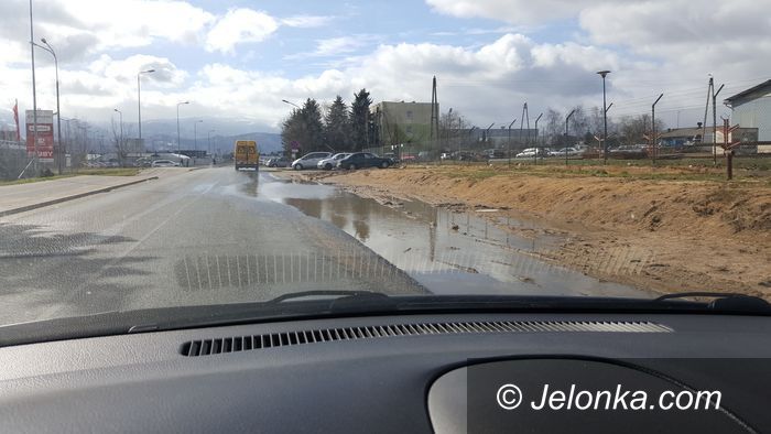 Jelenia Góra: Niedoróbki na drodze