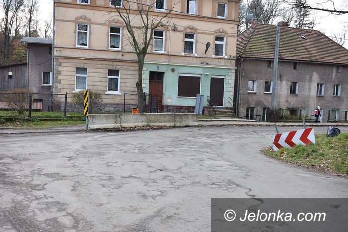 Janowice Wielkie: Przetarg na ważną drogę powiatową