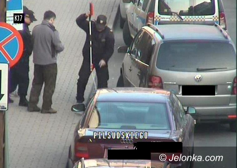 Jelenia Góra: Ratowali kluczyki
