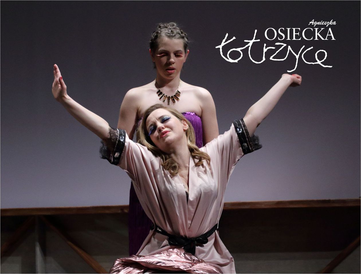 Jelenia Góra: Łotrzyce na deskach Teatru im. Norwida