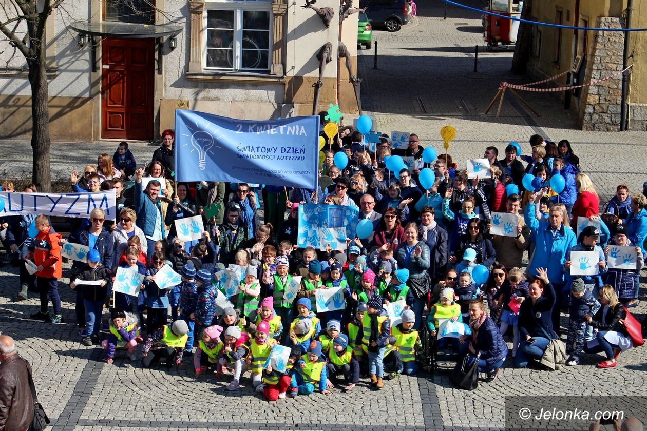 Jelenia Góra: Miasto na niebiesko
