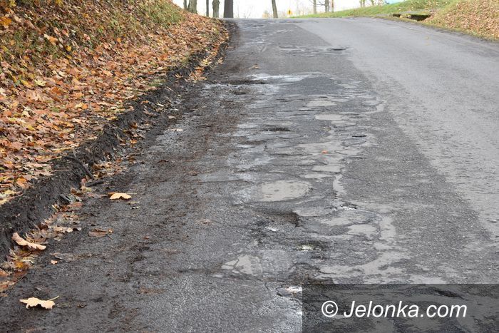 Janowice Wielkie: Powiat wydłuża drogowy przetarg