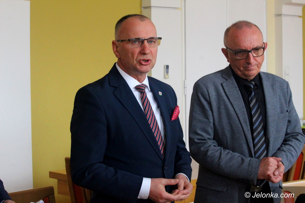 Jelenia Góra: Co z egzaminami gimnazjalnymi?