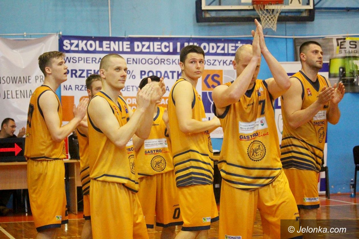 Jelenia Góra: Koniec sezonu. Żubry lepsze