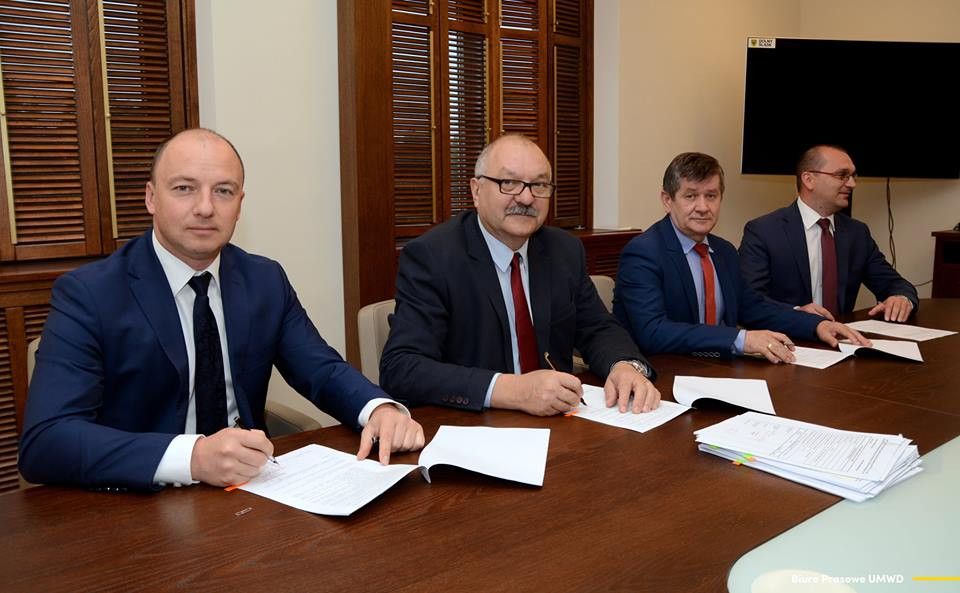Region: Kolejne linie dla UMWD