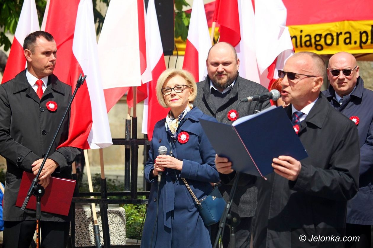 Jelenia Góra: Polityka zamiast wspólnoty