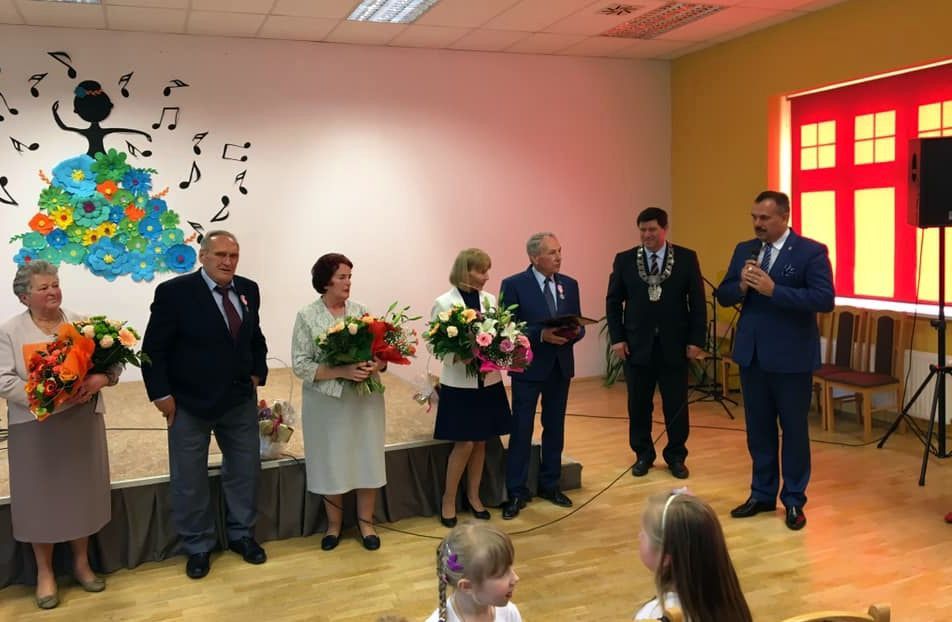 Jeżów Sudecki: Medale dla złotych par