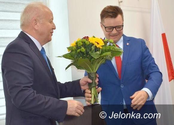 Powiat: Gratulacje dla przewodniczącego
