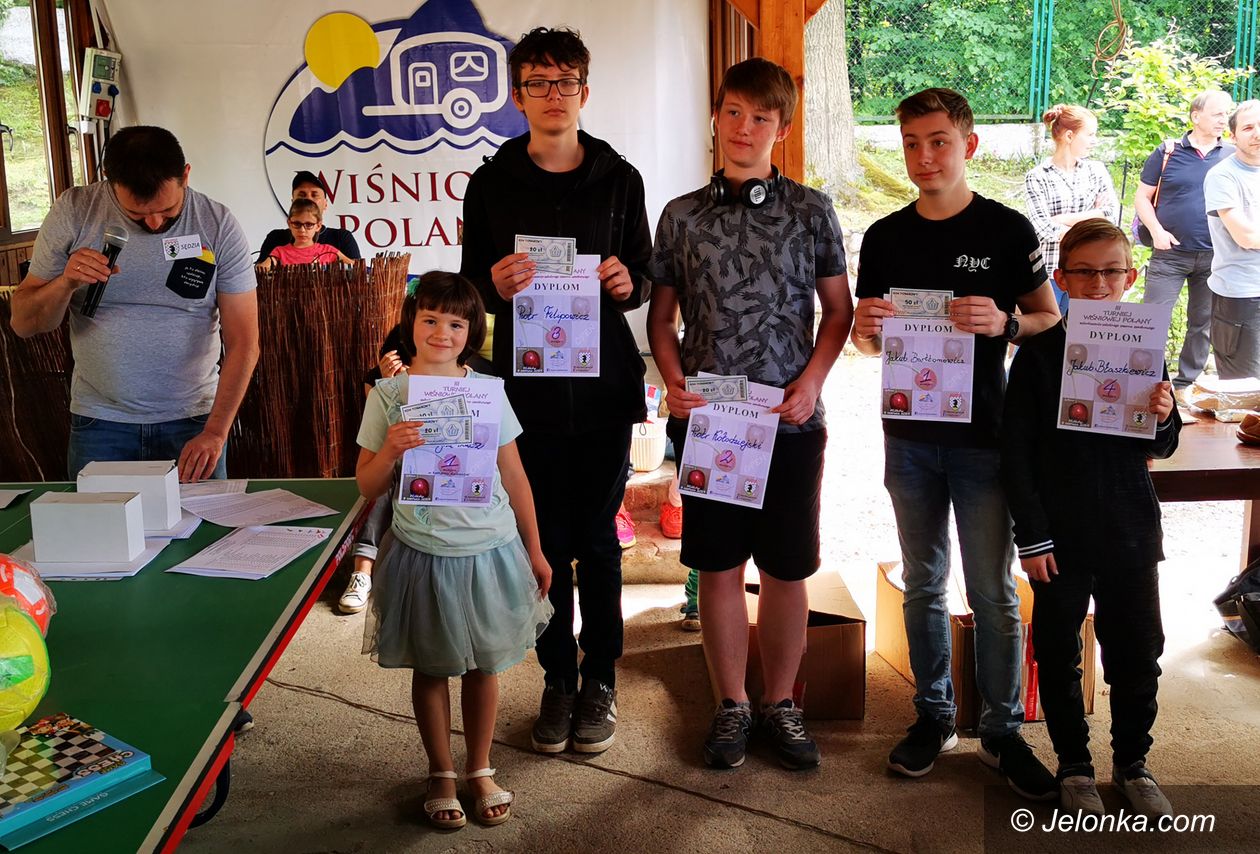 Miłków: Po królewsku na Wiśniowej Polanie