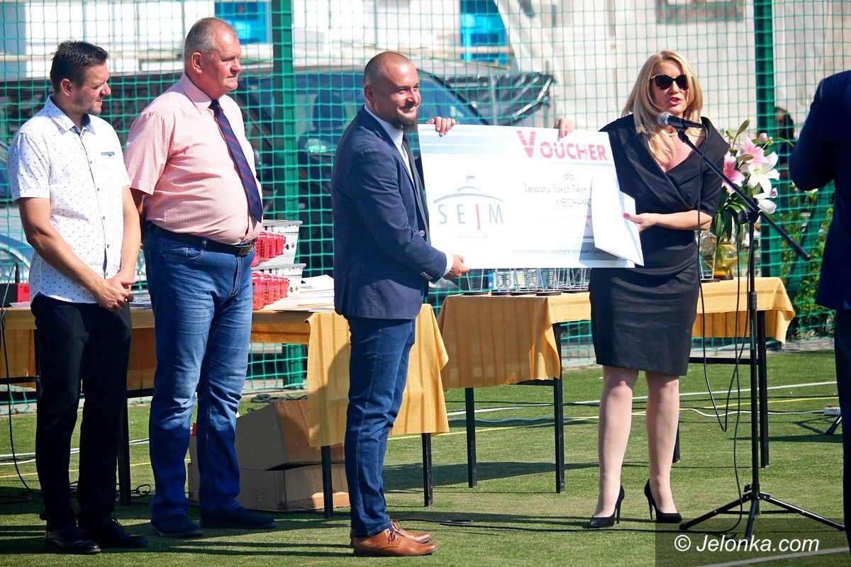 Jelenia Góra: Mechanik: "Chłodnych głów, gorących serc"