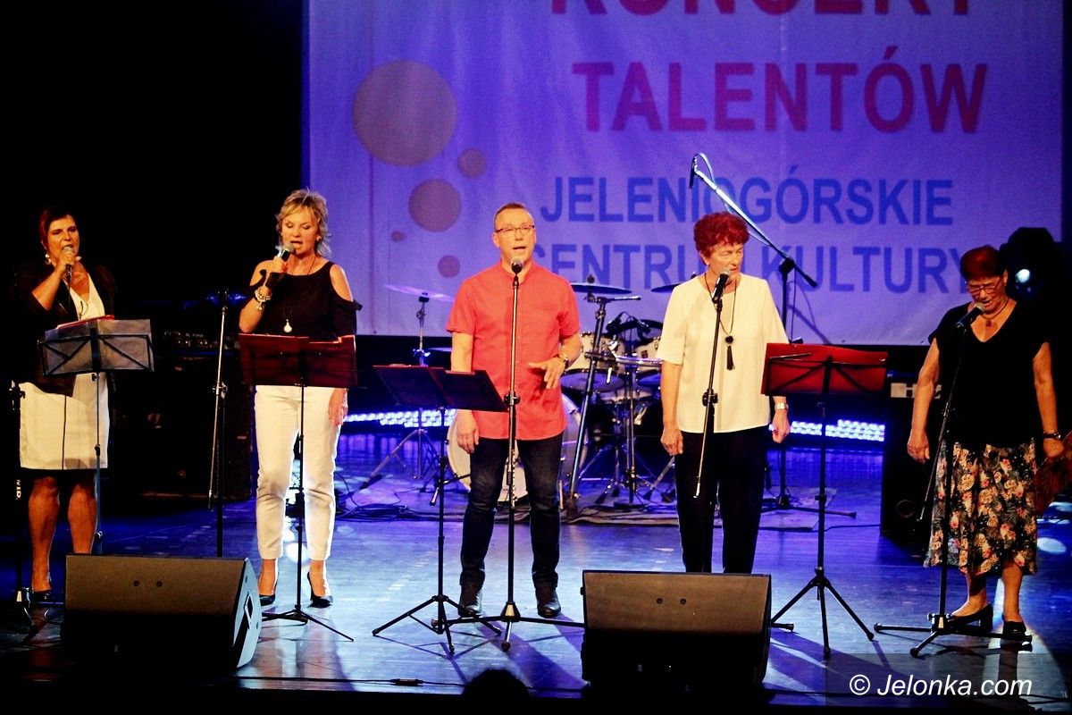 Jelenia Góra: Perfectum i goście