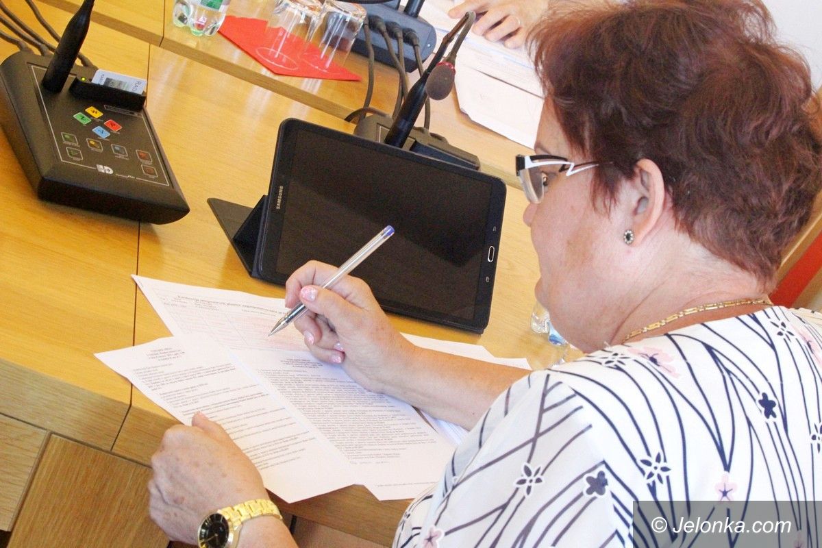 Jelenia Góra: Tablety dla radnych