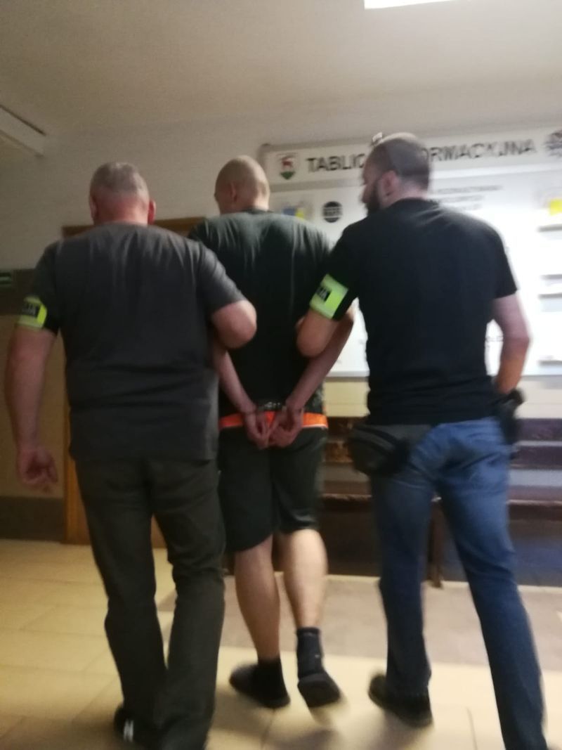 Jelenia Góra: Zatrzymany za rozbój