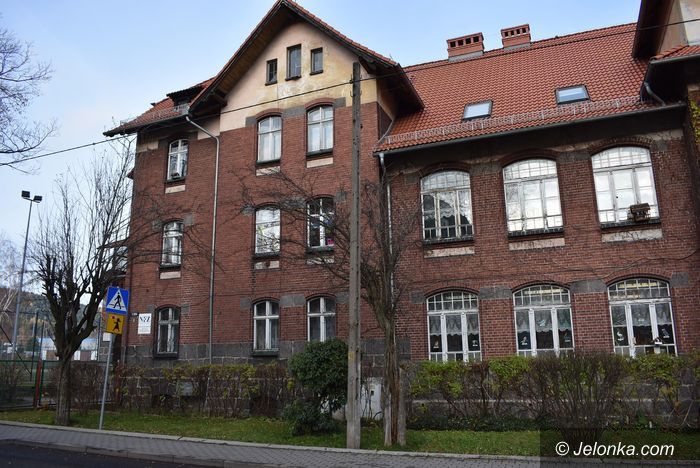 Piechowice: Nowi dyrektorzy piechowickich szkół
