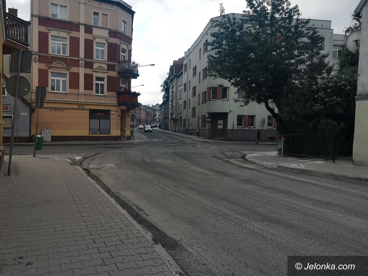 Jelenia Góra: Drogowy absurd
