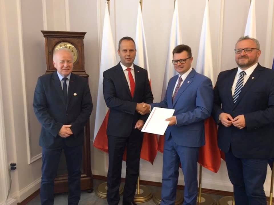 Powiat: Promesa dla powiatu