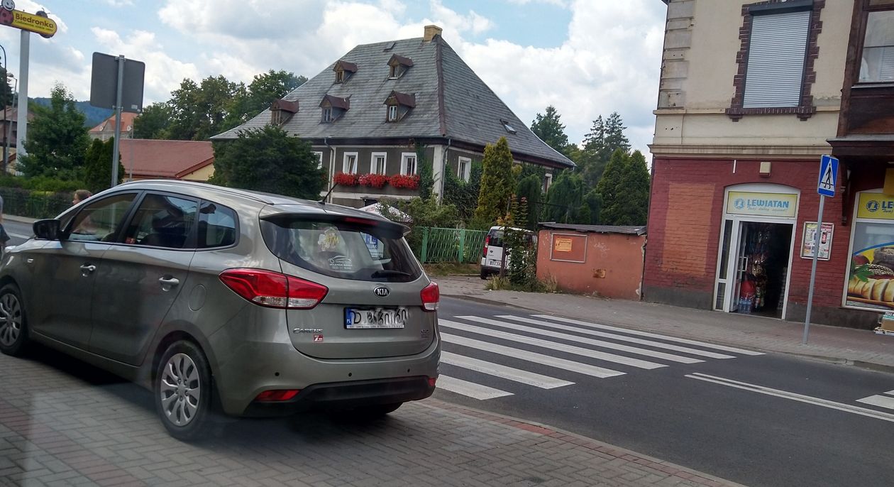 Jelenia Góra: Tak zaparkował