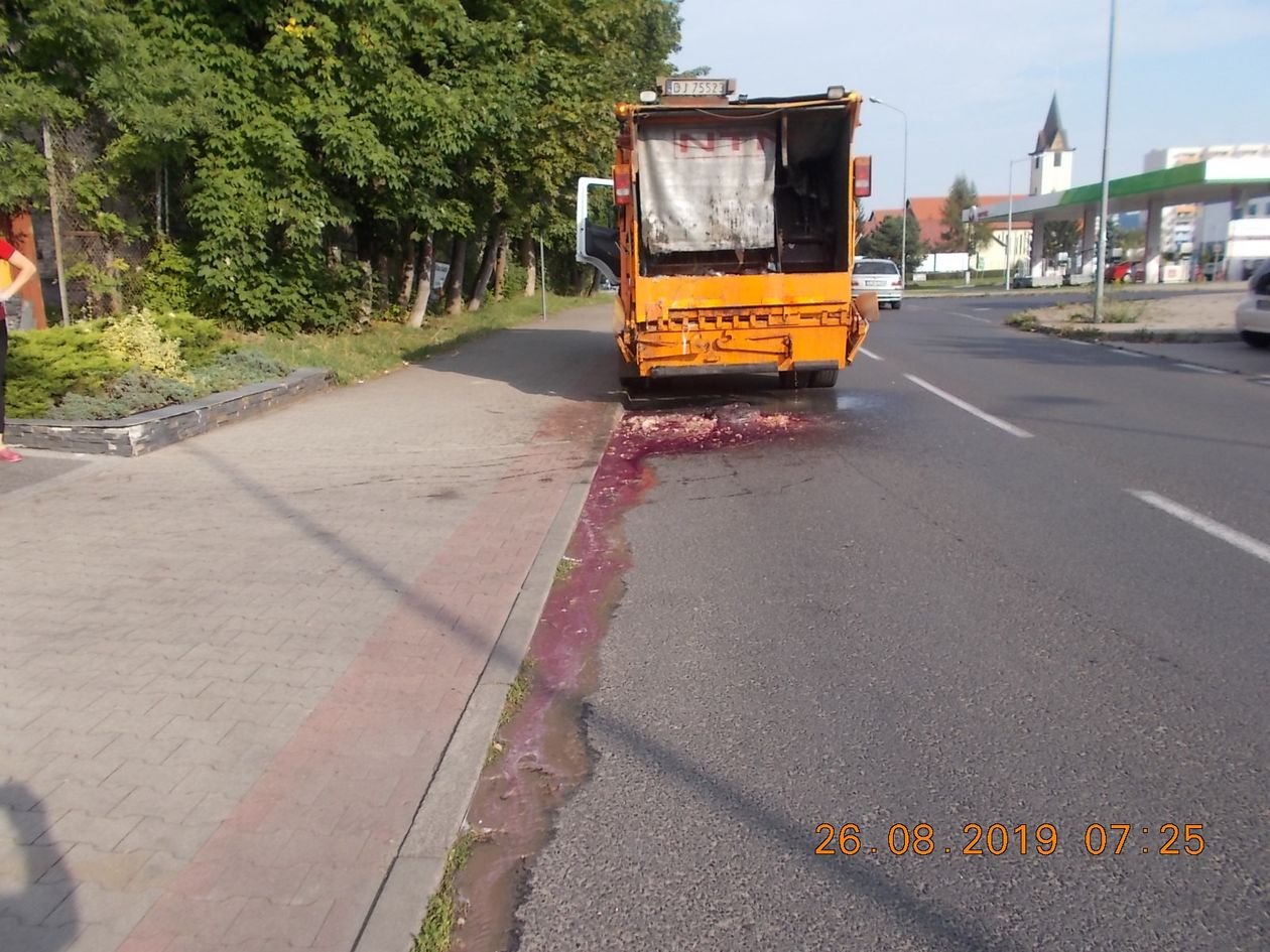 Jelenia Góra: Zlewki zamiast odpadów biodegradowalnych
