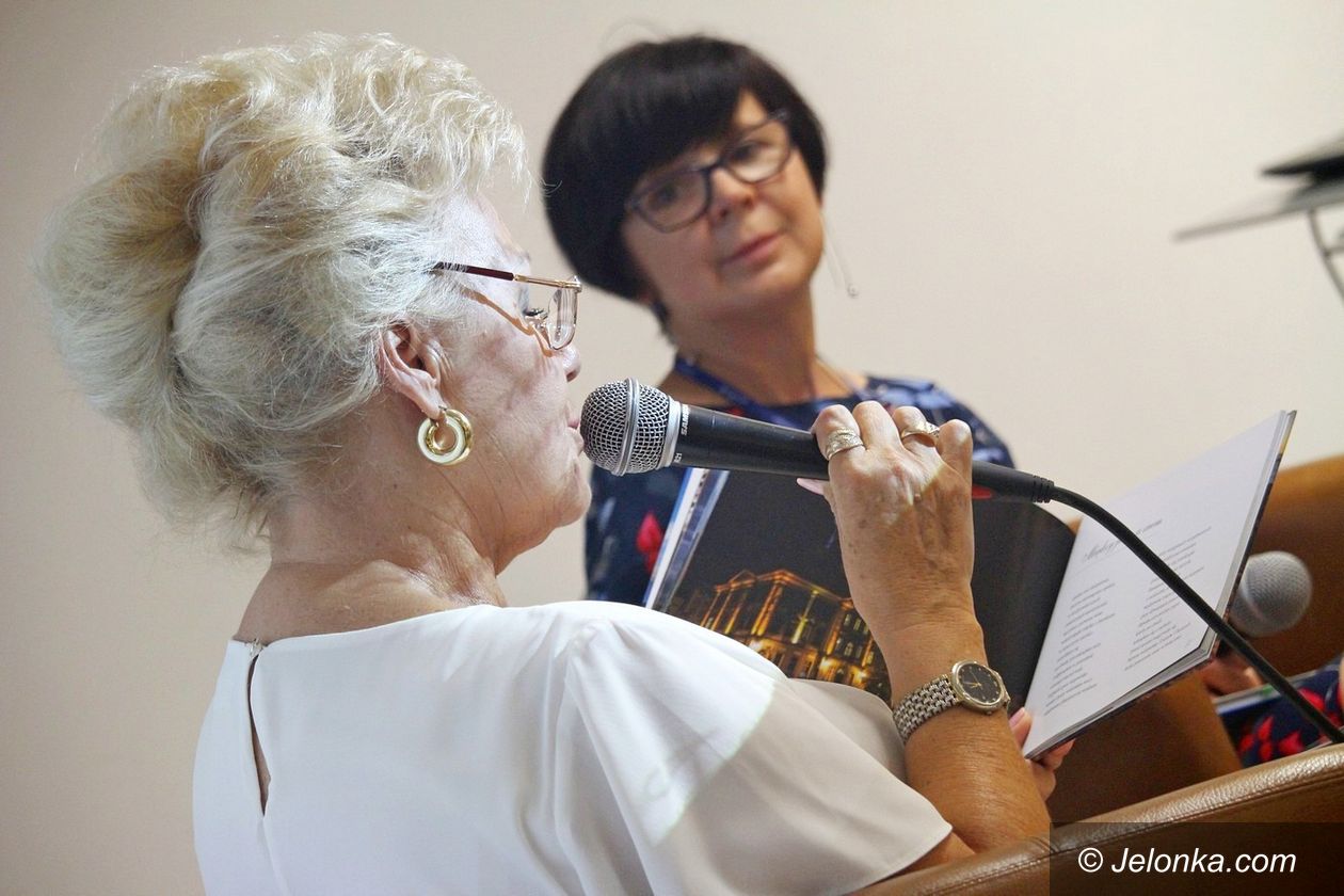 Jelenia Góra: Literacko z Karkonoszami w tle