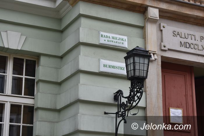 Kowary: Jest wykonawca klubu seniora