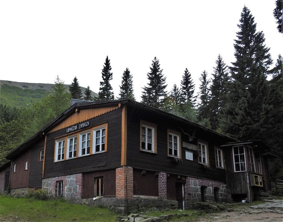 Karkonosze: Schronisko do remontu