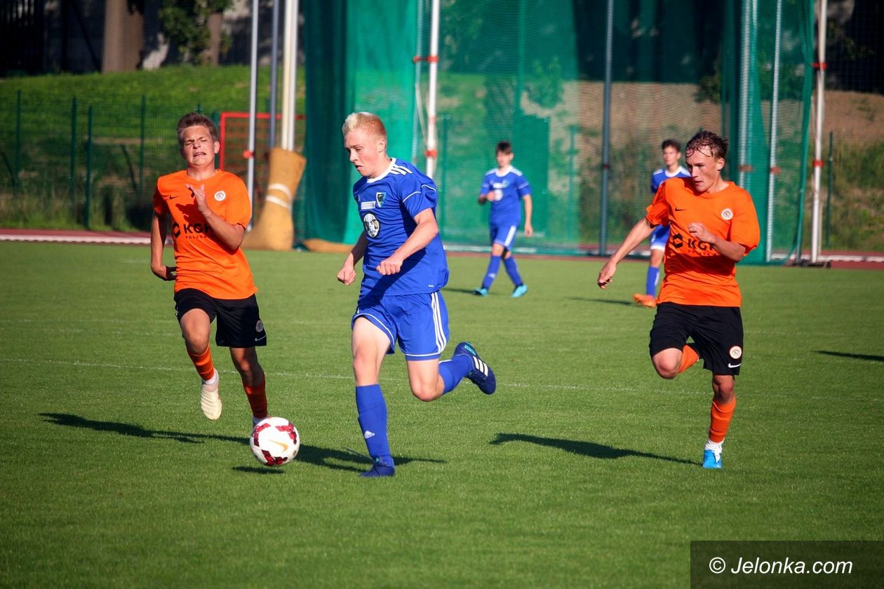 Jelenia Góra: Zagłębie pokonane!