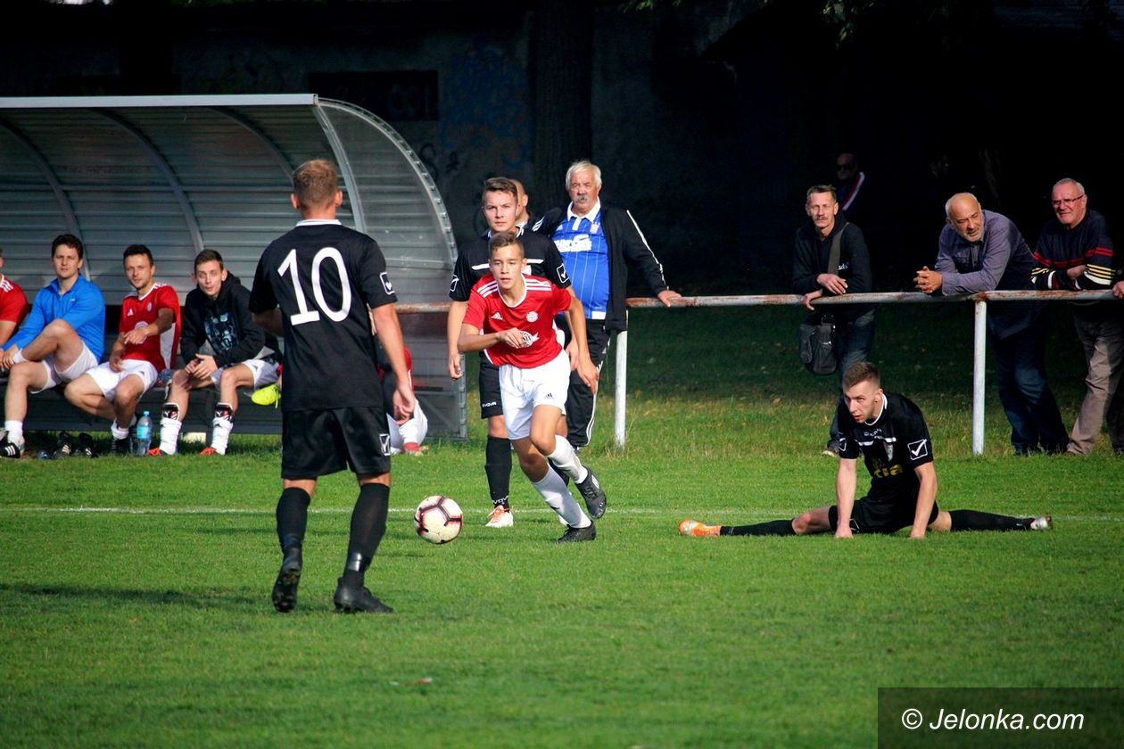 Jelenia Góra: Hat–trick Kocota w derbach