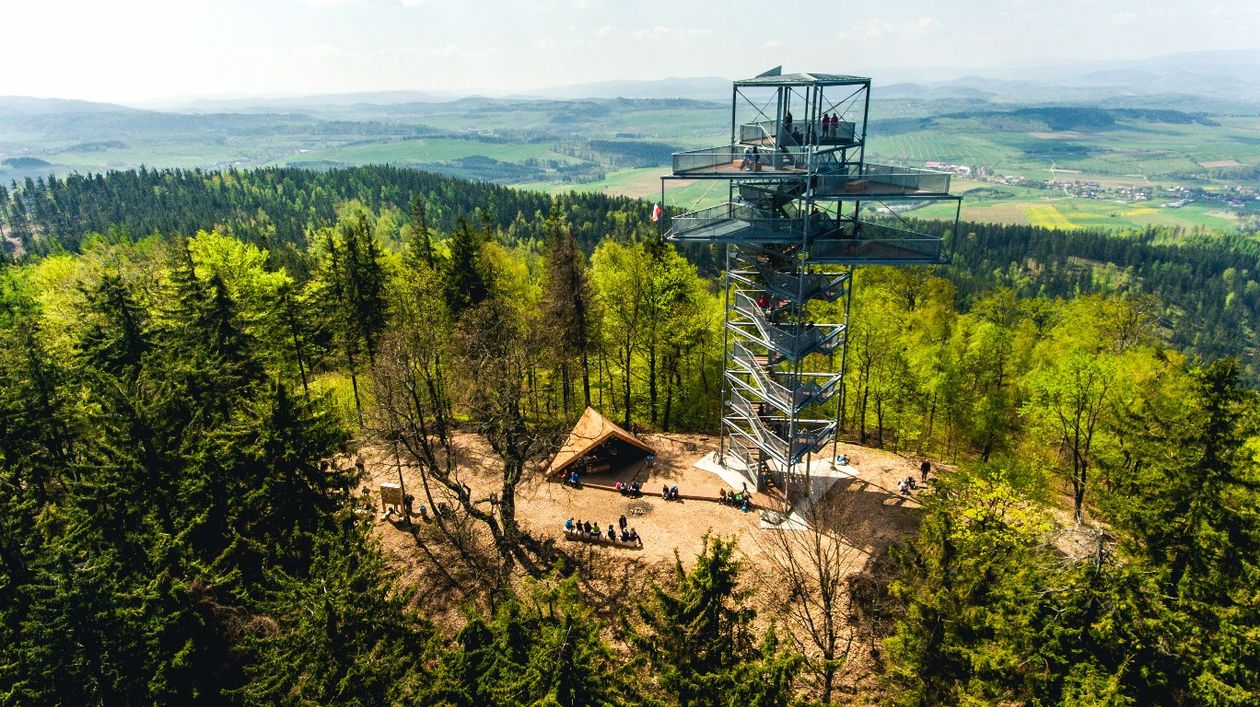 Region: Widok z wieży na Trójgarbie zachwyca!