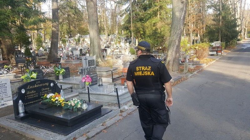 Jelenia Góra: Działania Straży Miejskiej na Wszystkch Świętych