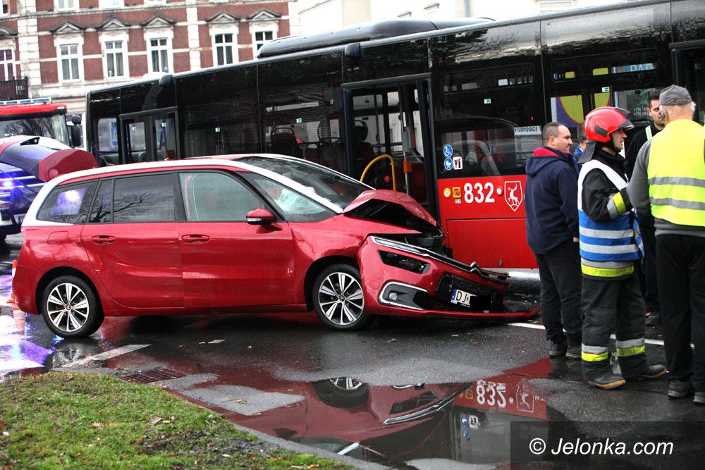Jelenia Góra: Wypadek przy baniakach