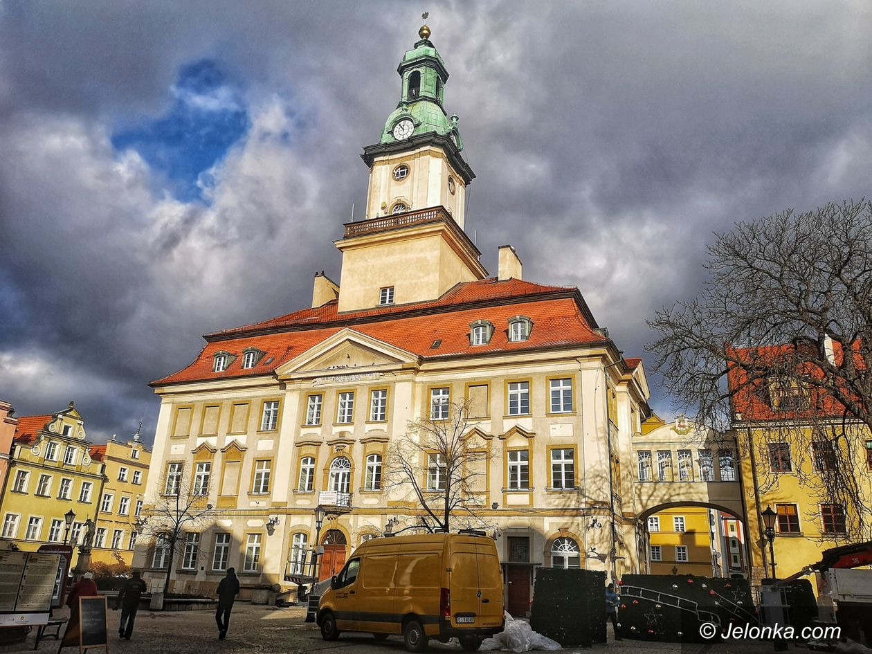Jelenia Góra: W piątek "odpalą" choinkę