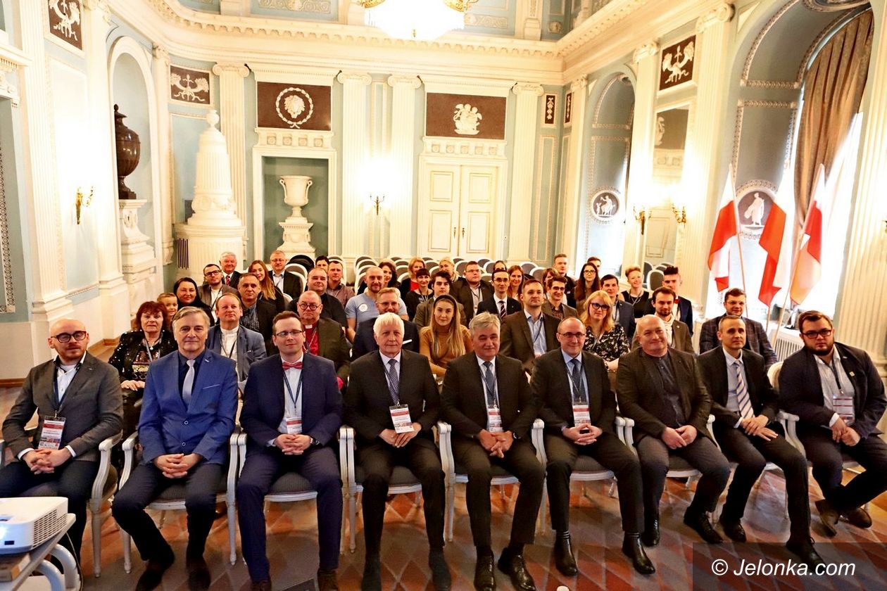 Jelenia Góra: Konferencja naukowa w Politechnice