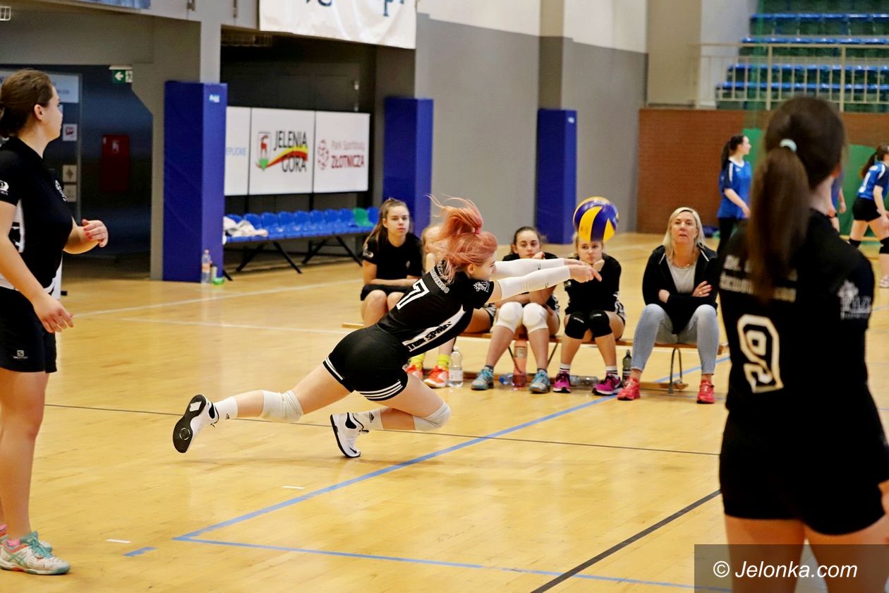 Jelenia Góra: Siatkarska Licealiada dziewczyn