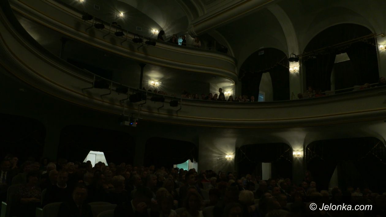 Jelenia Góra: Teatr z połową dofinansowania!