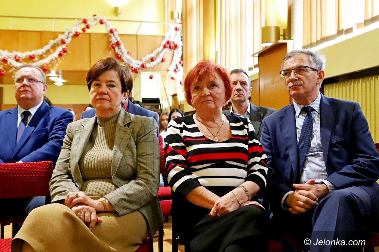 Jelenia Góra: O przemocy rówieśniczej