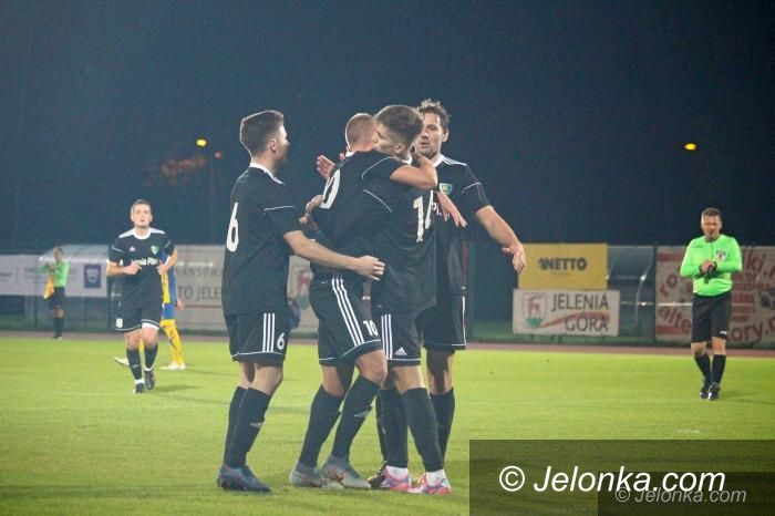 Jelenia Góra: Plan sparingów Karkonoszy
