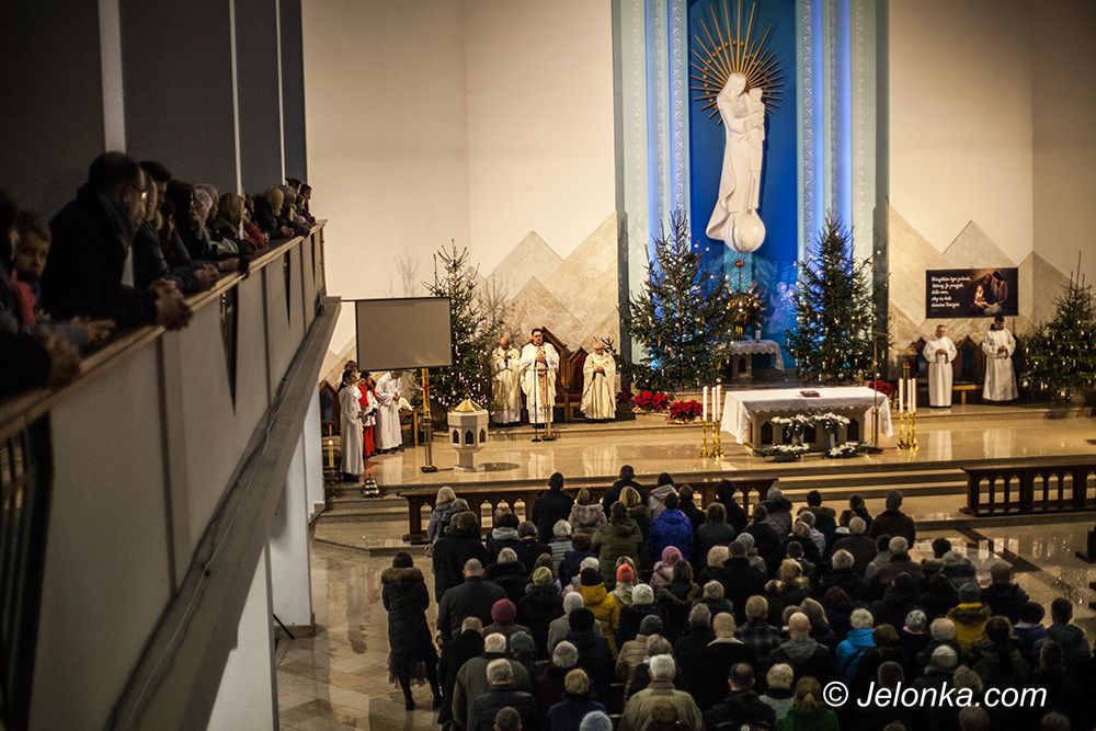 Jelenia Góra: Tłumy na Pasterkach