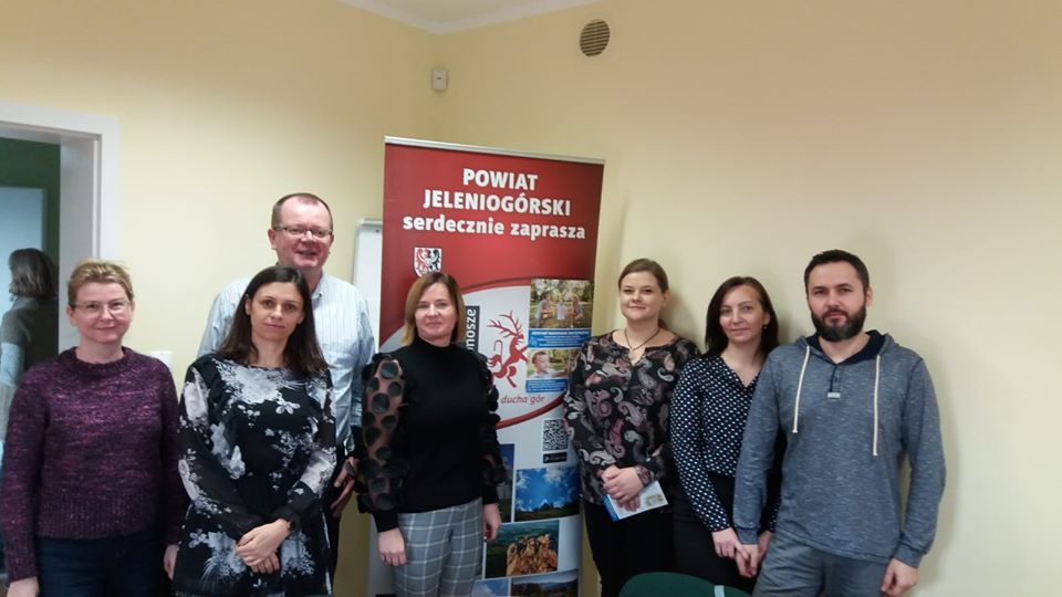 Mysłakowice: Powiat poszukuje rodziców zastępczych