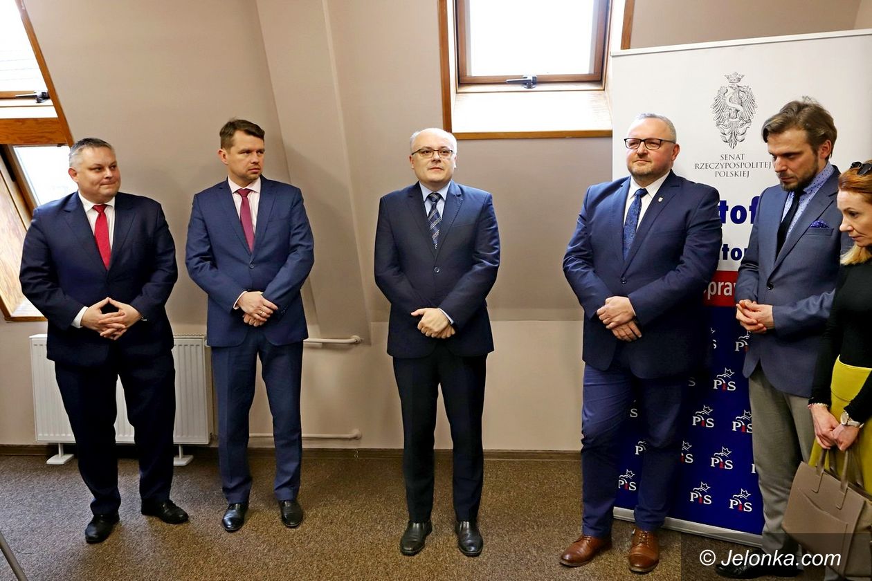Jelenia Góra: Inauguracja senatora
