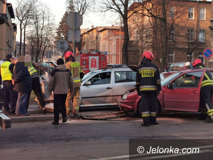 Jelenia Góra: Kolizja dwóch aut