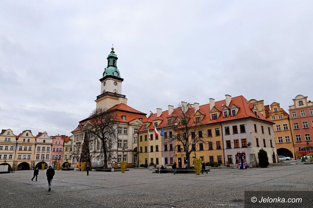 Jelenia Góra: Przenosiny i zwiedzanie
