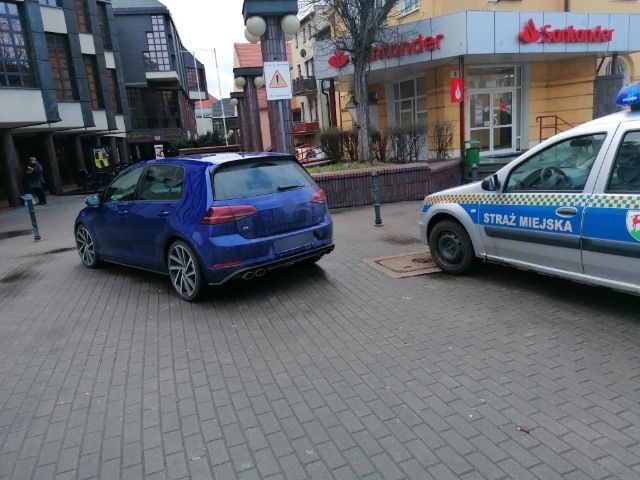 Jelenia Góra: Kierował bez uprawnień