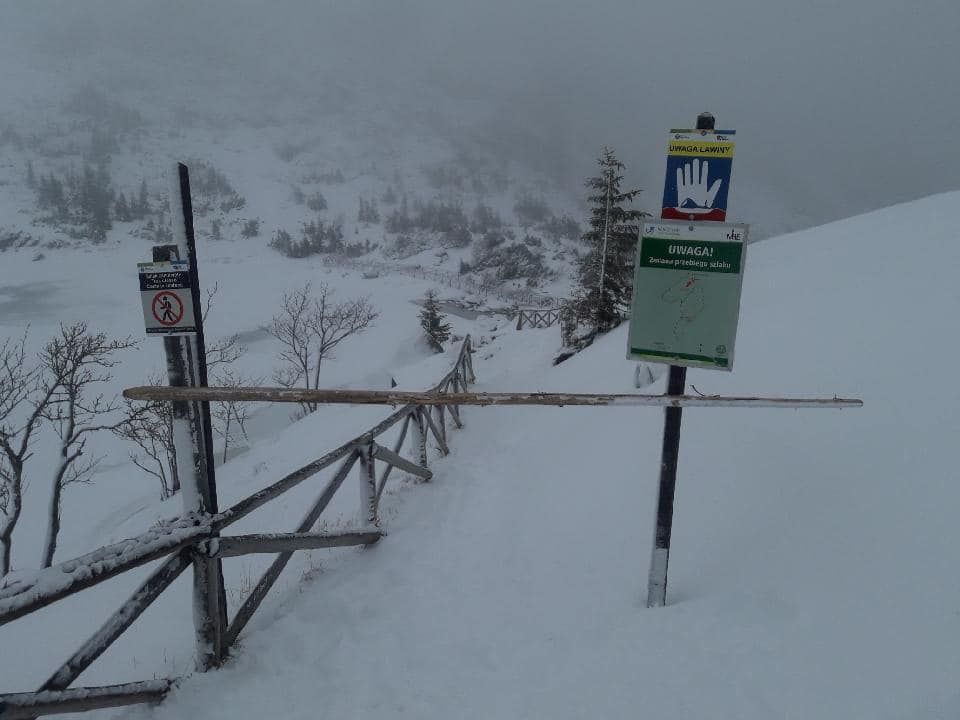 Karkonosze: Zamknięty szlak przy Samotni