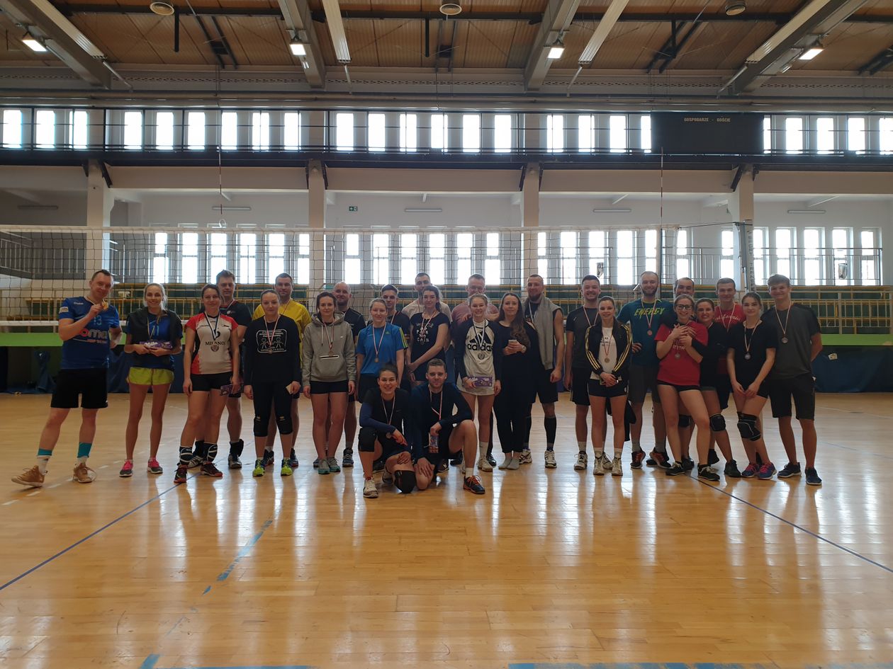Jelenia Góra: Siatkarska rywalizacja