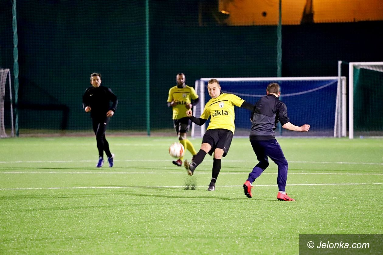 Jelenia Góra: Victoria coraz lepiej